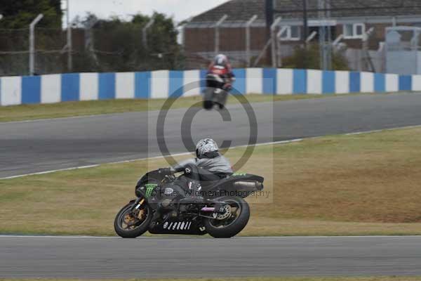 Motorcycle action photographs;Trackday digital images;donington;donington park leicestershire;donington photographs;event digital images;eventdigitalimages;no limits trackday;peter wileman photography;trackday;trackday photos