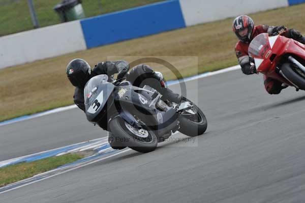 Motorcycle action photographs;Trackday digital images;donington;donington park leicestershire;donington photographs;event digital images;eventdigitalimages;no limits trackday;peter wileman photography;trackday;trackday photos
