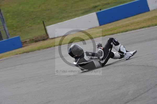 Motorcycle action photographs;Trackday digital images;donington;donington park leicestershire;donington photographs;event digital images;eventdigitalimages;no limits trackday;peter wileman photography;trackday;trackday photos