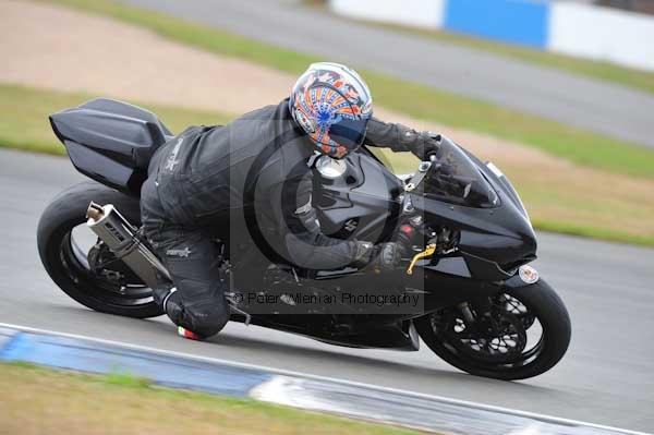 Motorcycle action photographs;Trackday digital images;donington;donington park leicestershire;donington photographs;event digital images;eventdigitalimages;no limits trackday;peter wileman photography;trackday;trackday photos