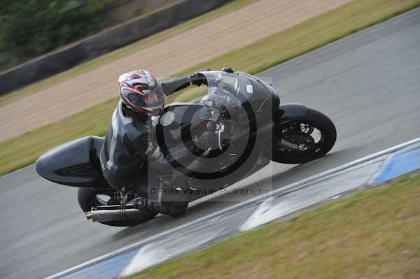 Motorcycle action photographs;Trackday digital images;donington;donington park leicestershire;donington photographs;event digital images;eventdigitalimages;no limits trackday;peter wileman photography;trackday;trackday photos