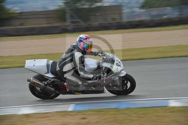Motorcycle action photographs;Trackday digital images;donington;donington park leicestershire;donington photographs;event digital images;eventdigitalimages;no limits trackday;peter wileman photography;trackday;trackday photos