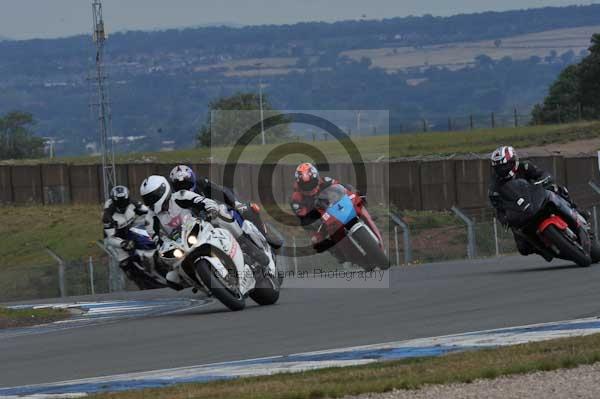 Motorcycle action photographs;Trackday digital images;donington;donington park leicestershire;donington photographs;event digital images;eventdigitalimages;no limits trackday;peter wileman photography;trackday;trackday photos