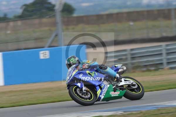 Motorcycle action photographs;Trackday digital images;donington;donington park leicestershire;donington photographs;event digital images;eventdigitalimages;no limits trackday;peter wileman photography;trackday;trackday photos