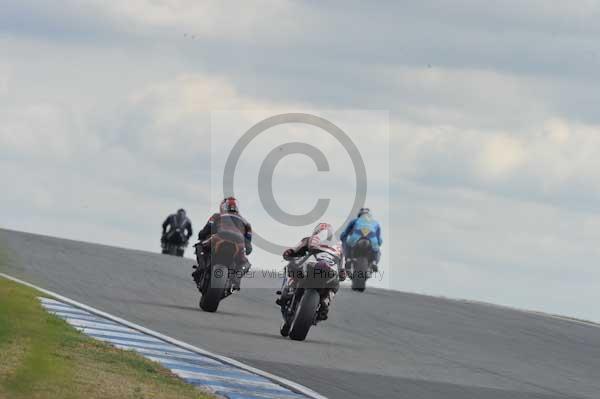 Motorcycle action photographs;Trackday digital images;donington;donington park leicestershire;donington photographs;event digital images;eventdigitalimages;no limits trackday;peter wileman photography;trackday;trackday photos