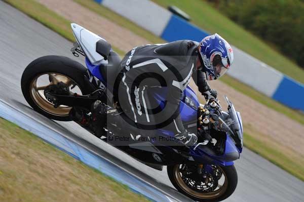 Motorcycle action photographs;Trackday digital images;donington;donington park leicestershire;donington photographs;event digital images;eventdigitalimages;no limits trackday;peter wileman photography;trackday;trackday photos