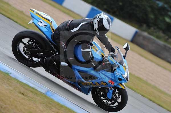 Motorcycle action photographs;Trackday digital images;donington;donington park leicestershire;donington photographs;event digital images;eventdigitalimages;no limits trackday;peter wileman photography;trackday;trackday photos