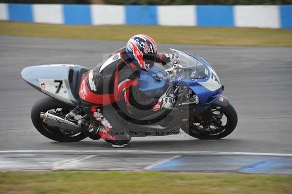 Motorcycle action photographs;Trackday digital images;donington;donington park leicestershire;donington photographs;event digital images;eventdigitalimages;no limits trackday;peter wileman photography;trackday;trackday photos