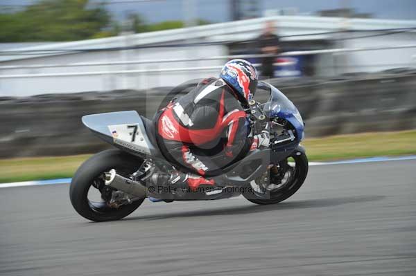 Motorcycle action photographs;Trackday digital images;donington;donington park leicestershire;donington photographs;event digital images;eventdigitalimages;no limits trackday;peter wileman photography;trackday;trackday photos