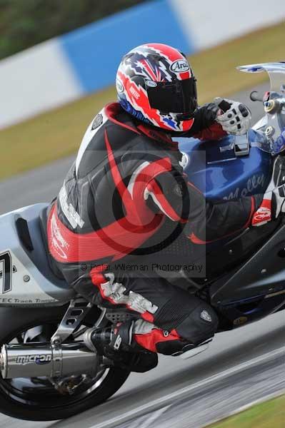 Motorcycle action photographs;Trackday digital images;donington;donington park leicestershire;donington photographs;event digital images;eventdigitalimages;no limits trackday;peter wileman photography;trackday;trackday photos
