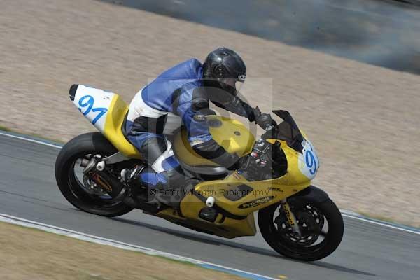 Motorcycle action photographs;Trackday digital images;donington;donington park leicestershire;donington photographs;event digital images;eventdigitalimages;no limits trackday;peter wileman photography;trackday;trackday photos