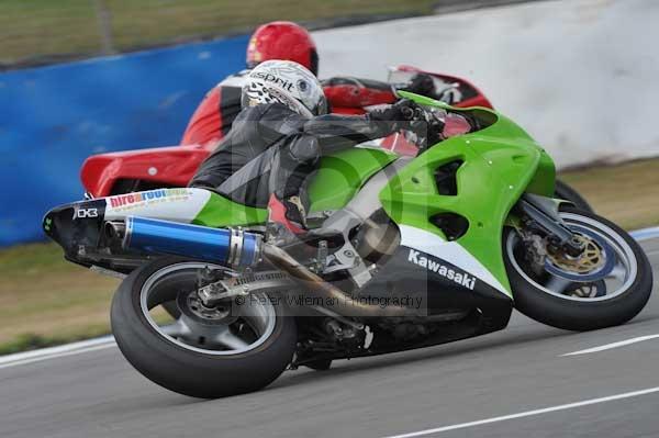 Motorcycle action photographs;Trackday digital images;donington;donington park leicestershire;donington photographs;event digital images;eventdigitalimages;no limits trackday;peter wileman photography;trackday;trackday photos