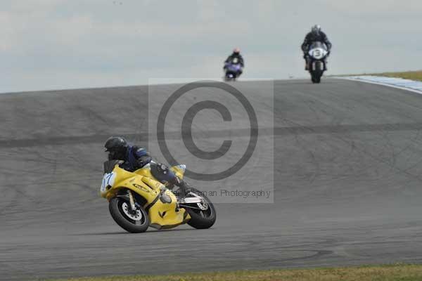 Motorcycle action photographs;Trackday digital images;donington;donington park leicestershire;donington photographs;event digital images;eventdigitalimages;no limits trackday;peter wileman photography;trackday;trackday photos