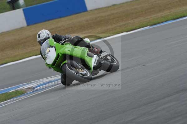 Motorcycle action photographs;Trackday digital images;donington;donington park leicestershire;donington photographs;event digital images;eventdigitalimages;no limits trackday;peter wileman photography;trackday;trackday photos