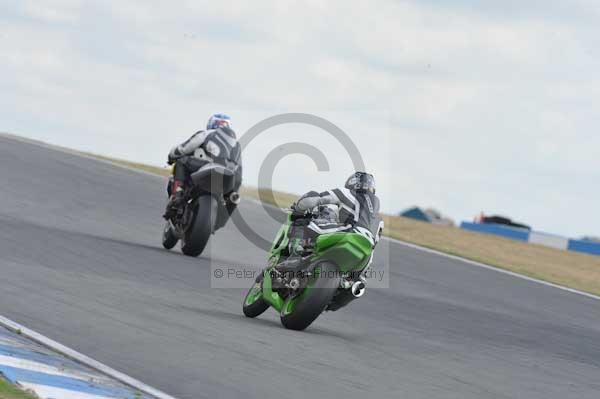 Motorcycle action photographs;Trackday digital images;donington;donington park leicestershire;donington photographs;event digital images;eventdigitalimages;no limits trackday;peter wileman photography;trackday;trackday photos