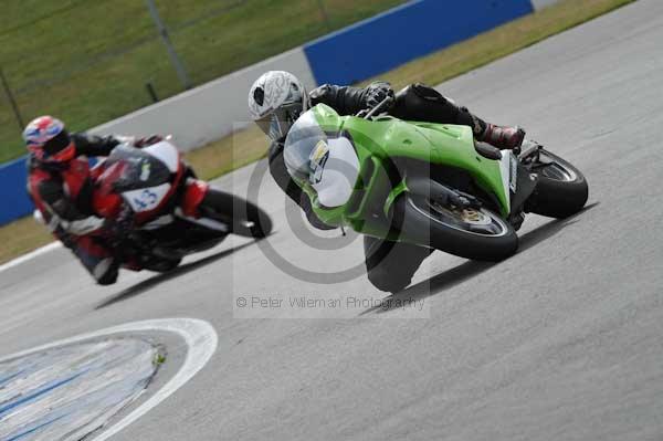 Motorcycle action photographs;Trackday digital images;donington;donington park leicestershire;donington photographs;event digital images;eventdigitalimages;no limits trackday;peter wileman photography;trackday;trackday photos