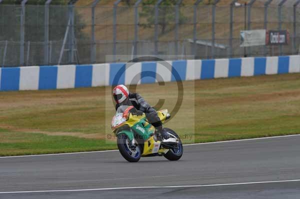 Motorcycle action photographs;Trackday digital images;donington;donington park leicestershire;donington photographs;event digital images;eventdigitalimages;no limits trackday;peter wileman photography;trackday;trackday photos