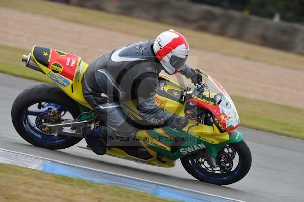 Motorcycle action photographs;Trackday digital images;donington;donington park leicestershire;donington photographs;event digital images;eventdigitalimages;no limits trackday;peter wileman photography;trackday;trackday photos