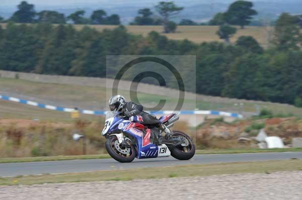 Motorcycle action photographs;Trackday digital images;donington;donington park leicestershire;donington photographs;event digital images;eventdigitalimages;no limits trackday;peter wileman photography;trackday;trackday photos