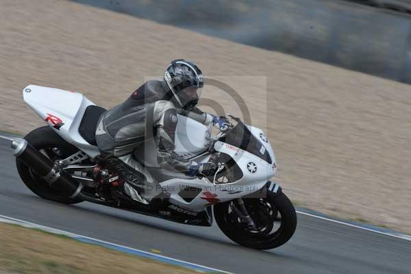 Motorcycle action photographs;Trackday digital images;donington;donington park leicestershire;donington photographs;event digital images;eventdigitalimages;no limits trackday;peter wileman photography;trackday;trackday photos