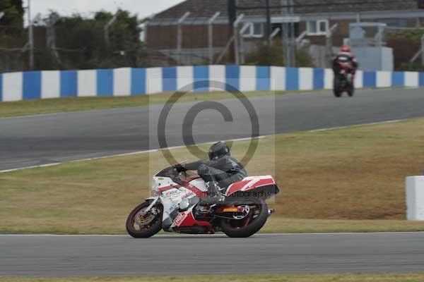 Motorcycle action photographs;Trackday digital images;donington;donington park leicestershire;donington photographs;event digital images;eventdigitalimages;no limits trackday;peter wileman photography;trackday;trackday photos