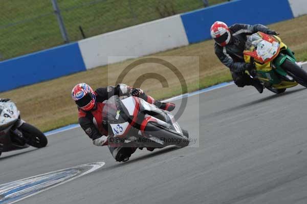 Motorcycle action photographs;Trackday digital images;donington;donington park leicestershire;donington photographs;event digital images;eventdigitalimages;no limits trackday;peter wileman photography;trackday;trackday photos