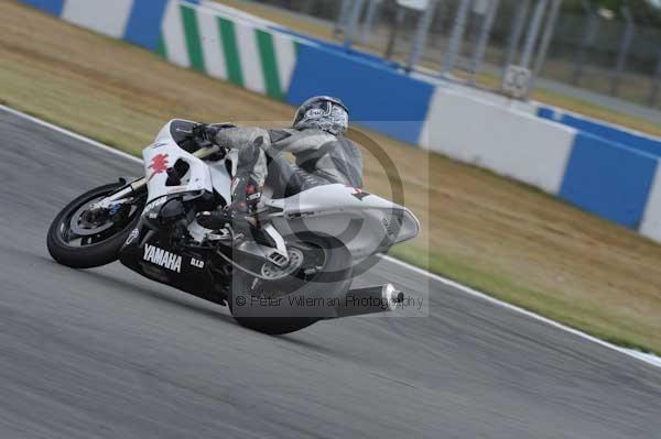 Motorcycle action photographs;Trackday digital images;donington;donington park leicestershire;donington photographs;event digital images;eventdigitalimages;no limits trackday;peter wileman photography;trackday;trackday photos