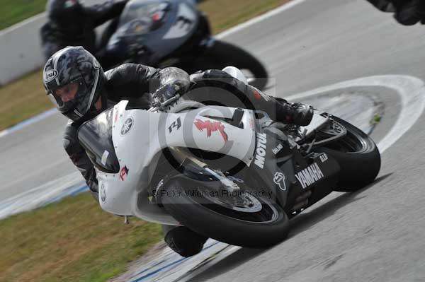 Motorcycle action photographs;Trackday digital images;donington;donington park leicestershire;donington photographs;event digital images;eventdigitalimages;no limits trackday;peter wileman photography;trackday;trackday photos