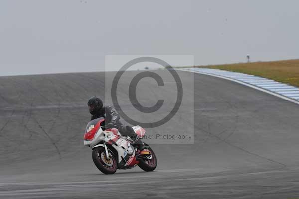 Motorcycle action photographs;Trackday digital images;donington;donington park leicestershire;donington photographs;event digital images;eventdigitalimages;no limits trackday;peter wileman photography;trackday;trackday photos