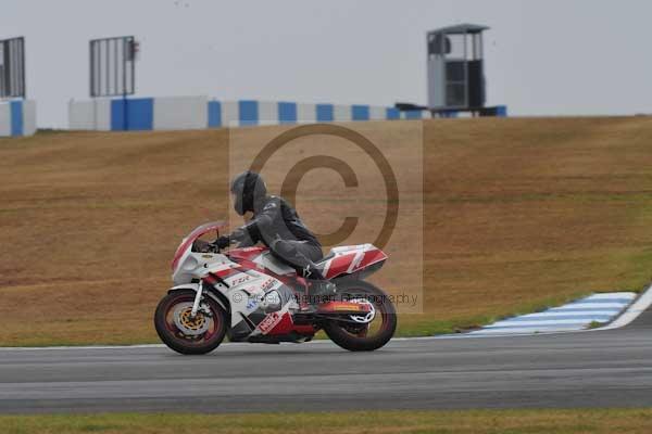 Motorcycle action photographs;Trackday digital images;donington;donington park leicestershire;donington photographs;event digital images;eventdigitalimages;no limits trackday;peter wileman photography;trackday;trackday photos
