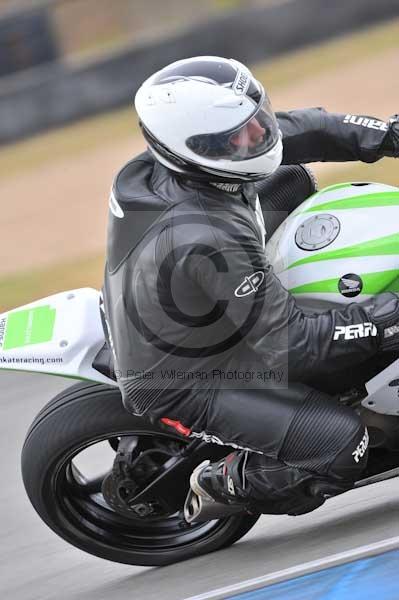 Motorcycle action photographs;Trackday digital images;donington;donington park leicestershire;donington photographs;event digital images;eventdigitalimages;no limits trackday;peter wileman photography;trackday;trackday photos