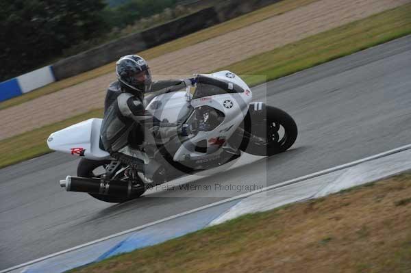 Motorcycle action photographs;Trackday digital images;donington;donington park leicestershire;donington photographs;event digital images;eventdigitalimages;no limits trackday;peter wileman photography;trackday;trackday photos