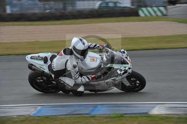 Motorcycle action photographs;Trackday digital images;donington;donington park leicestershire;donington photographs;event digital images;eventdigitalimages;no limits trackday;peter wileman photography;trackday;trackday photos