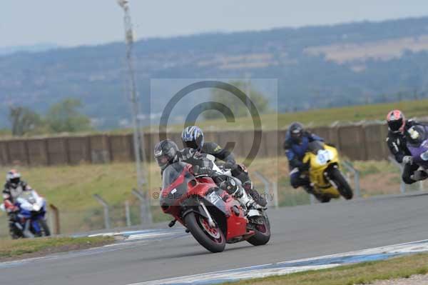 Motorcycle action photographs;Trackday digital images;donington;donington park leicestershire;donington photographs;event digital images;eventdigitalimages;no limits trackday;peter wileman photography;trackday;trackday photos