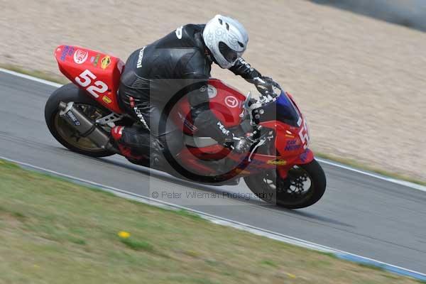 Motorcycle action photographs;Trackday digital images;donington;donington park leicestershire;donington photographs;event digital images;eventdigitalimages;no limits trackday;peter wileman photography;trackday;trackday photos