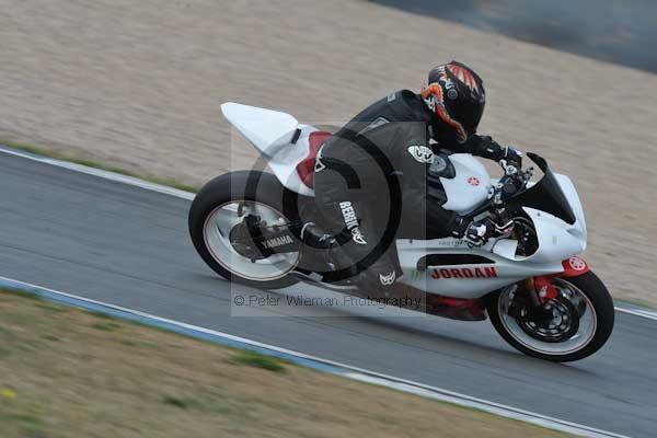 Motorcycle action photographs;Trackday digital images;donington;donington park leicestershire;donington photographs;event digital images;eventdigitalimages;no limits trackday;peter wileman photography;trackday;trackday photos