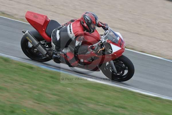 Motorcycle action photographs;Trackday digital images;donington;donington park leicestershire;donington photographs;event digital images;eventdigitalimages;no limits trackday;peter wileman photography;trackday;trackday photos
