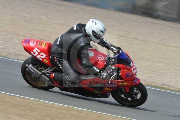 Motorcycle action photographs;Trackday digital images;donington;donington park leicestershire;donington photographs;event digital images;eventdigitalimages;no limits trackday;peter wileman photography;trackday;trackday photos