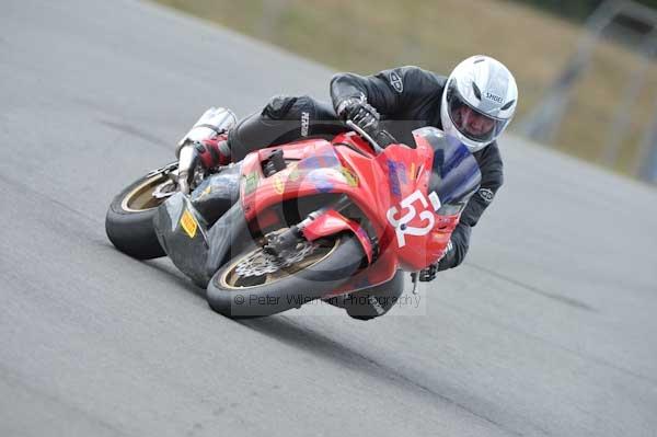 Motorcycle action photographs;Trackday digital images;donington;donington park leicestershire;donington photographs;event digital images;eventdigitalimages;no limits trackday;peter wileman photography;trackday;trackday photos