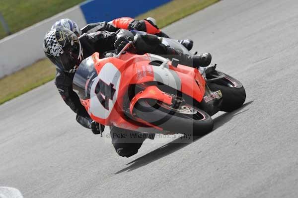 Motorcycle action photographs;Trackday digital images;donington;donington park leicestershire;donington photographs;event digital images;eventdigitalimages;no limits trackday;peter wileman photography;trackday;trackday photos