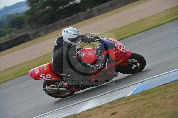 Motorcycle action photographs;Trackday digital images;donington;donington park leicestershire;donington photographs;event digital images;eventdigitalimages;no limits trackday;peter wileman photography;trackday;trackday photos