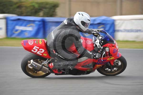 Motorcycle action photographs;Trackday digital images;donington;donington park leicestershire;donington photographs;event digital images;eventdigitalimages;no limits trackday;peter wileman photography;trackday;trackday photos