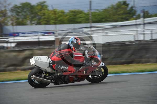 Motorcycle action photographs;Trackday digital images;donington;donington park leicestershire;donington photographs;event digital images;eventdigitalimages;no limits trackday;peter wileman photography;trackday;trackday photos