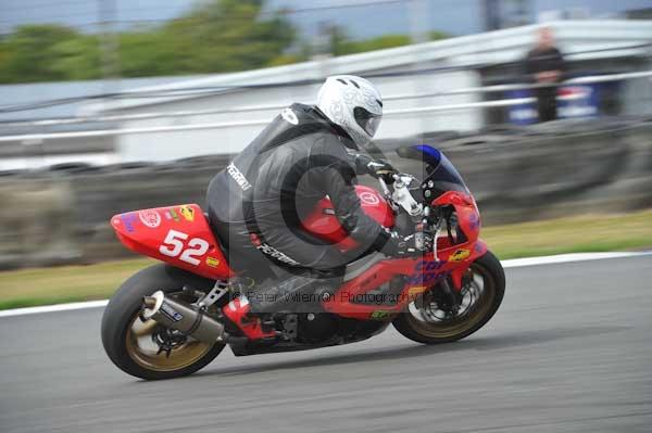 Motorcycle action photographs;Trackday digital images;donington;donington park leicestershire;donington photographs;event digital images;eventdigitalimages;no limits trackday;peter wileman photography;trackday;trackday photos
