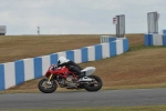 Motorcycle-action-photographs;Trackday-digital-images;donington;donington-park-leicestershire;donington-photographs;event-digital-images;eventdigitalimages;no-limits-trackday;peter-wileman-photography;trackday;trackday-photos