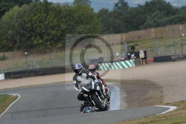 Motorcycle action photographs;Trackday digital images;donington;donington park leicestershire;donington photographs;event digital images;eventdigitalimages;no limits trackday;peter wileman photography;trackday;trackday photos