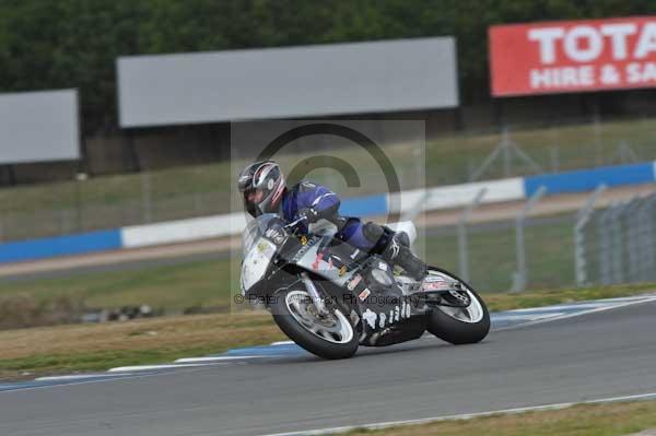 Motorcycle action photographs;Trackday digital images;donington;donington park leicestershire;donington photographs;event digital images;eventdigitalimages;no limits trackday;peter wileman photography;trackday;trackday photos
