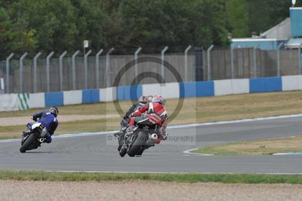 Motorcycle action photographs;Trackday digital images;donington;donington park leicestershire;donington photographs;event digital images;eventdigitalimages;no limits trackday;peter wileman photography;trackday;trackday photos