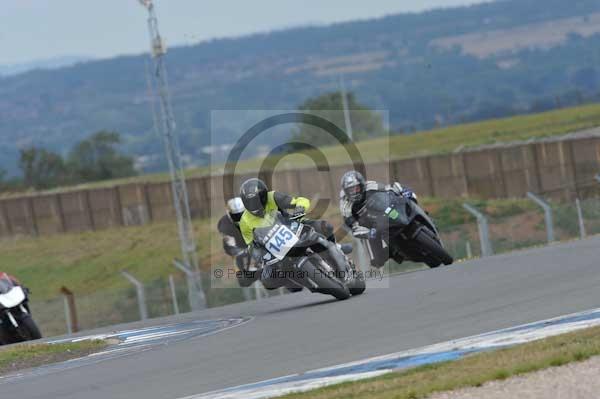 Motorcycle action photographs;Trackday digital images;donington;donington park leicestershire;donington photographs;event digital images;eventdigitalimages;no limits trackday;peter wileman photography;trackday;trackday photos