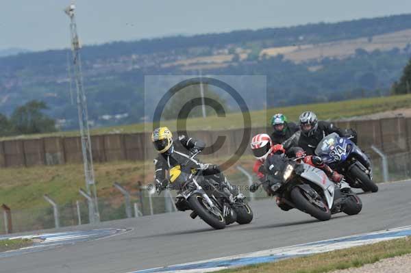Motorcycle action photographs;Trackday digital images;donington;donington park leicestershire;donington photographs;event digital images;eventdigitalimages;no limits trackday;peter wileman photography;trackday;trackday photos